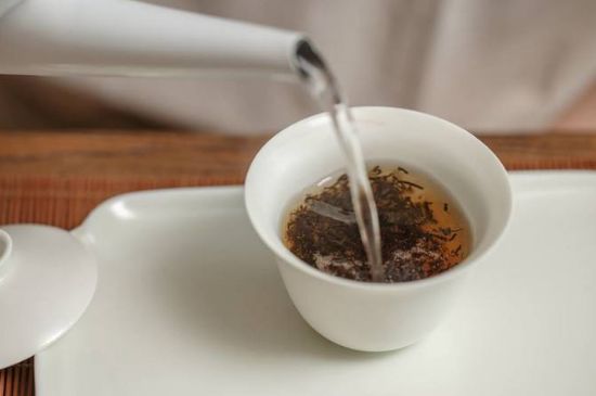 各類茶的注水方式，不同的茶泡茶時怎么注水