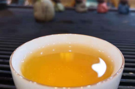 紅茶加姜片的禁忌，姜紅茶的危害