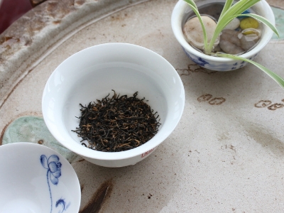 喝茶的好處和壞處分別是什么，長(zhǎng)期喝茶有什么危害？