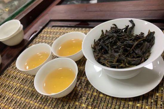 哪些茶適合泡功夫茶，功夫茶應(yīng)該配什么茶葉