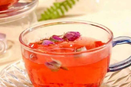 蜂蜜泡茶葉的副作用，蜂蜜泡茶葉有什么禁忌