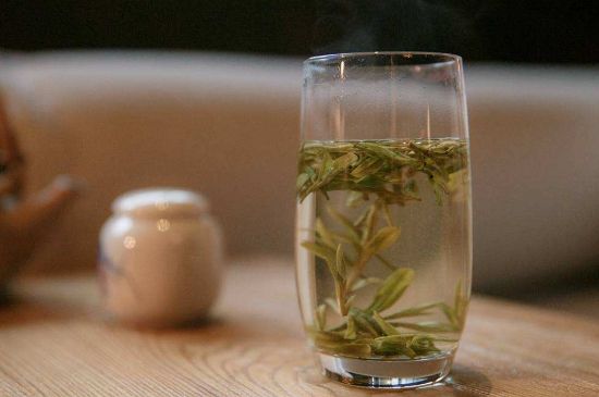 冷泡茶用什么茶葉最好，什么樣的茶適合冷泡？