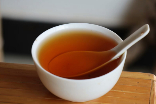 肉桂可以用紫砂壺沖泡嗎，紫砂壺能泡武夷巖茶肉桂用嗎？