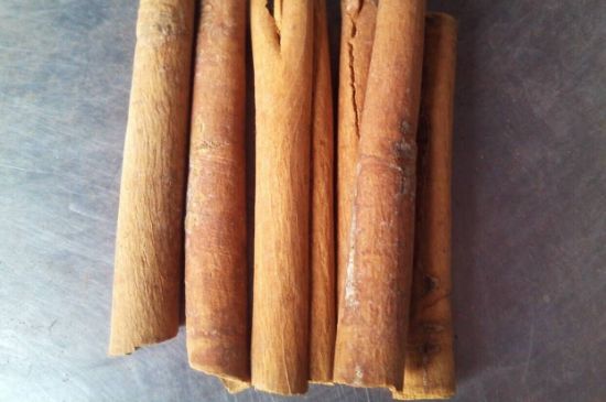 女人喝肉桂紅茶有什么好處，肉桂加紅茶的功效與作用