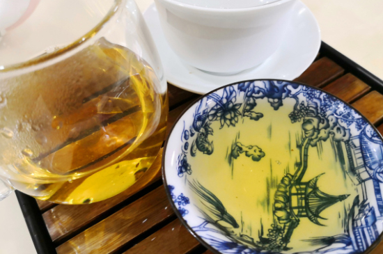 普洱茶十大學(xué)費(fèi)茶排名，吉普H是學(xué)費(fèi)茶？