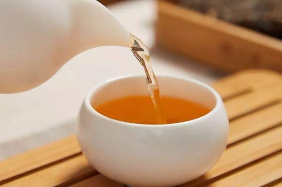 泡好的茶水放冰箱能保存多久，泡好的茶冷藏放多久？