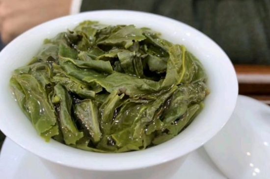 用紙巾辨別香精鐵觀音，鐵觀音香精如何分辨方法