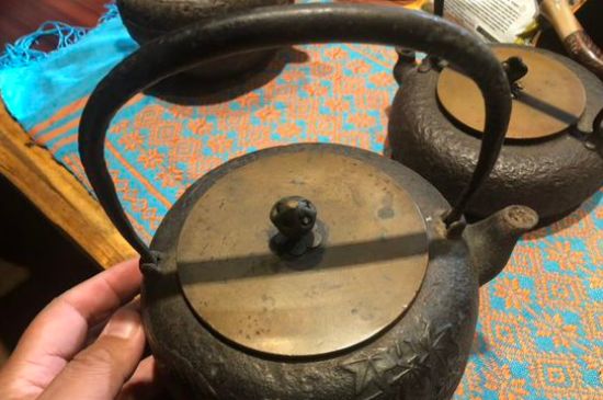 國產(chǎn)鐵壺危害，便宜鐵壺有毒嗎