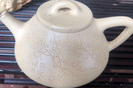 新買(mǎi)的紫砂壺為什么會(huì)裂，真的紫砂壺是不是很容易開(kāi)裂？