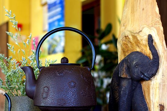 鑄鐵壺開(kāi)壺方法，鑄鐵茶壺怎么開(kāi)壺方法