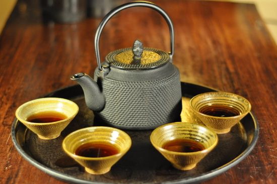 鐵壺生銹了怎么處理，如何防止鐵壺生銹