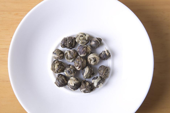 茉莉龍珠茶男人能喝嗎，男性夏季可以喝龍珠茶嗎