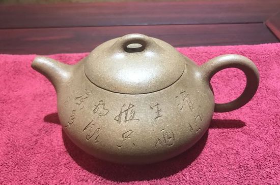 紫砂壺養(yǎng)10年后會(huì)是什么樣，紫砂壺養(yǎng)10年后圖片