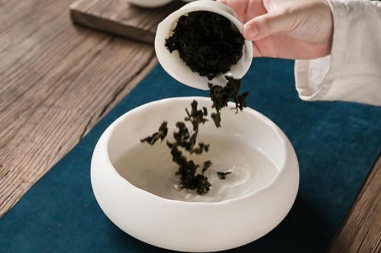 茶洗與茶盂區(qū)別圖片，怎樣使用茶盂和茶洗