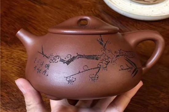 朱泥紫砂壺如何開(kāi)壺，朱泥壺日常泡茶養(yǎng)護(hù)