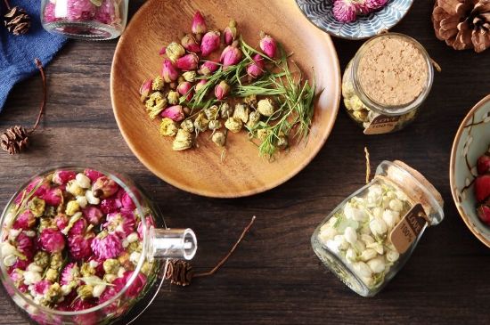 茉莉花和什么在一起喝好，茉莉花喝什么茶搭配？