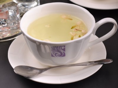 茉利花茶有什么功效作用，不適合什么人喝？