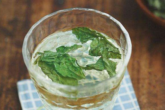 荷葉茶每天喝多少合適，什么時(shí)候喝最好？