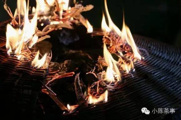 怎樣炭焙巖茶？揭秘武夷巖茶的炭焙技藝