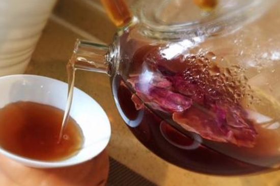 喝玫瑰花茶能祛斑嗎，玫瑰花茶有祛斑的功效嗎？