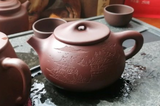 紫砂開壺和不開壺的區(qū)別，<a href=http://m.hospitalantoniolorena.com/chaju/zisha/ target=_blank class=infotextkey>紫砂壺開壺</a>的正確方法及開壺建議