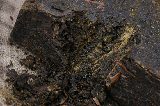 黑茶茯茶保存五大忌，茯茶收藏的注意事項