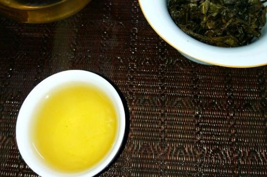一天什么時候喝黑茶最好，喝黑茶一天最佳時間和季節(jié)
