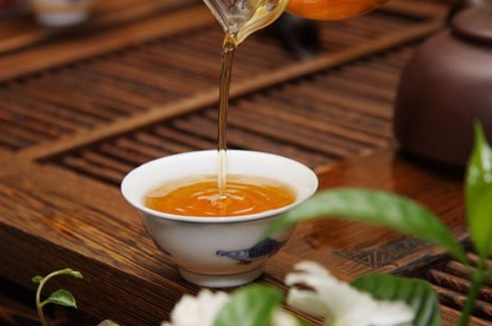 什么茶葉喝起來超級香，什么茶泡出來滿屋濃香?