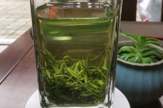 綠茶放了三年還能喝嗎，綠茶放久了喝了會怎樣