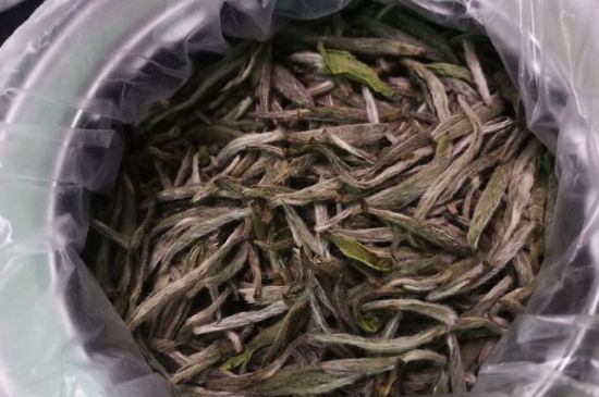 新白毫銀針和老白毫銀針的區(qū)別，新老白毫銀針的品質(zhì)特征
