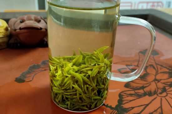 龍井好喝還是毛尖好喝，綠茶是龍井好還是毛尖好？