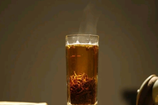 一天3杯紅茶抗癌，常飲紅茶對身體有好處！