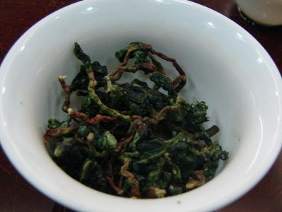 鐵觀音毛茶茶梗可以泡水喝嗎，鐵觀音帶梗是不是好茶？