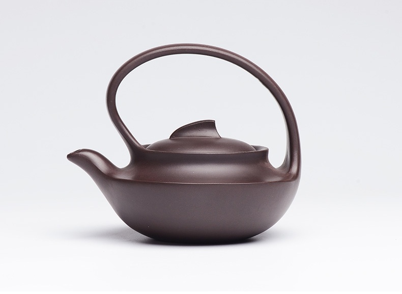 提梁精美紫砂壺，創(chuàng)意手工紫砂壺