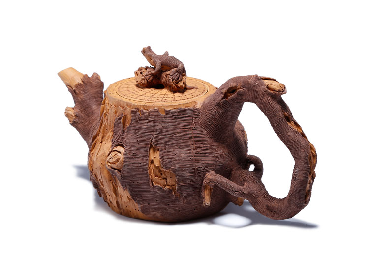 仿木外皮紫砂壺，創(chuàng)意木樁手工雕刻紫砂壺